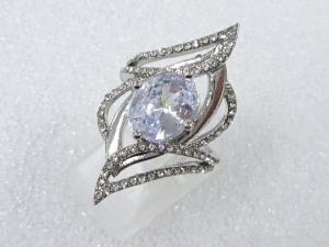 クリスタル　指輪(12号)